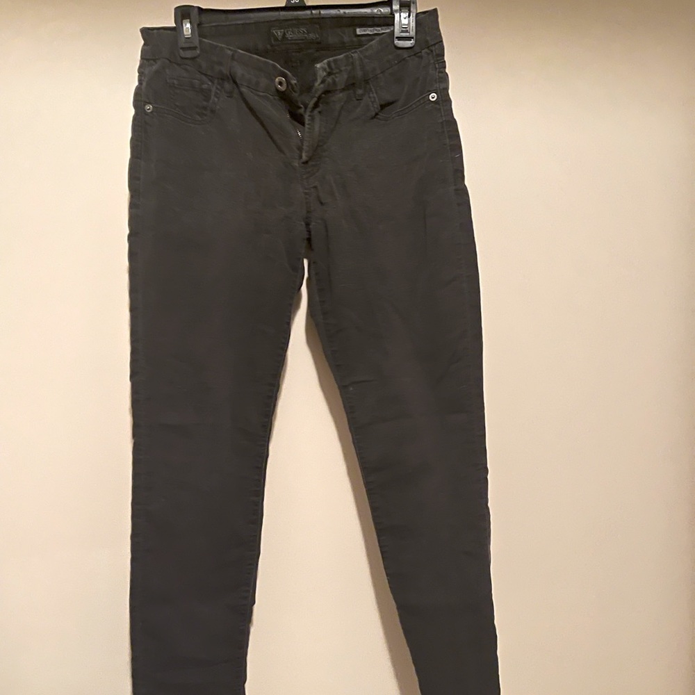 Black Skinny Guess Jeans